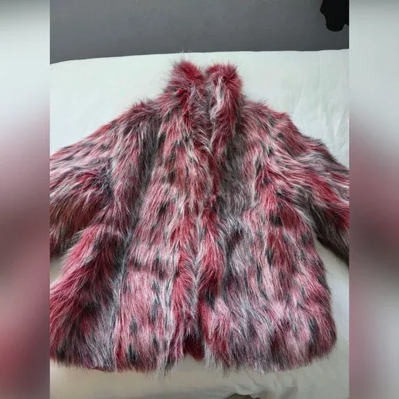 VINTAGE Sans Souci Women's Faux Fur Coat Red Size M - Picture 3 of 7